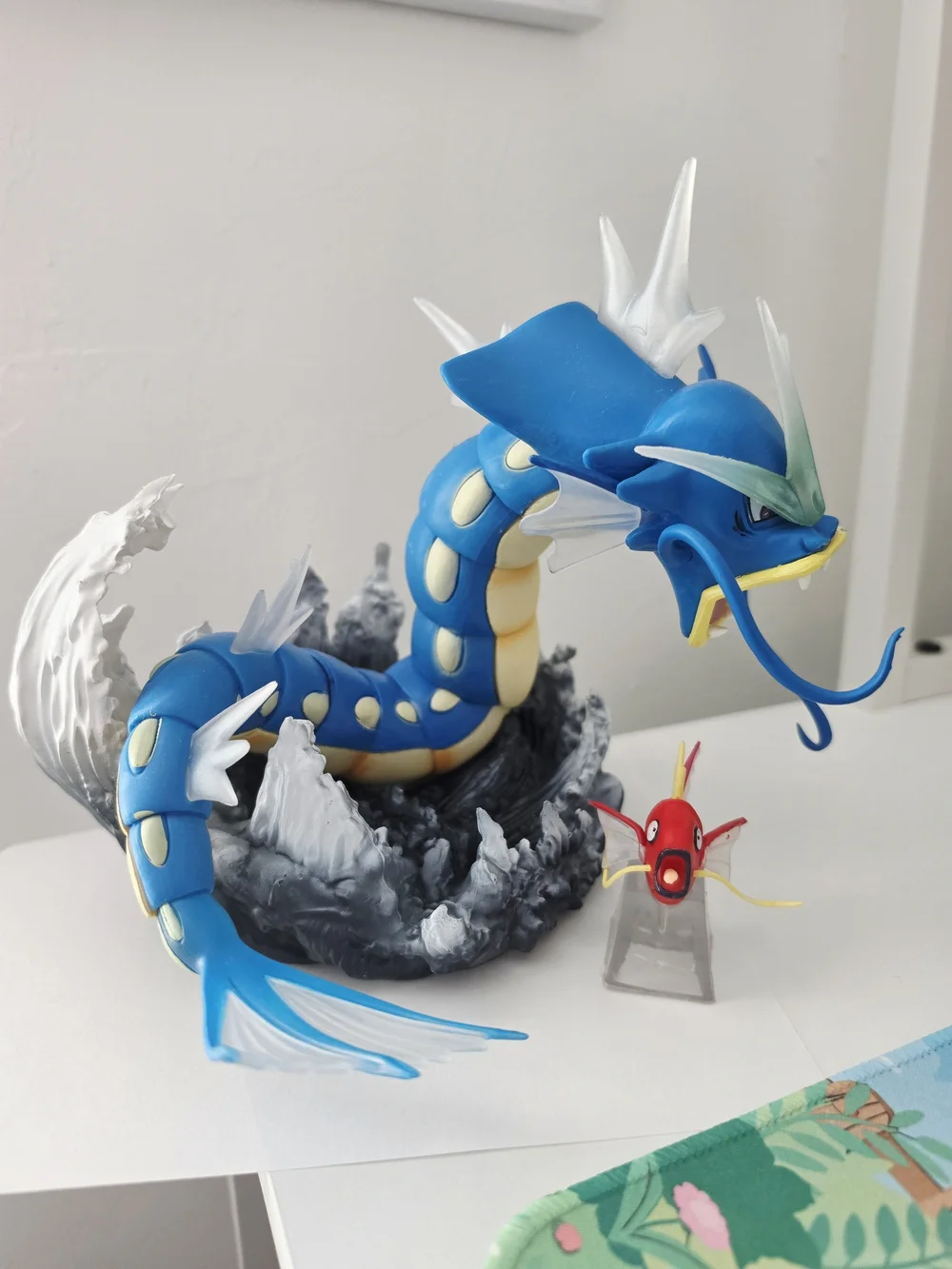 Gyarados & Magikarp Pokemon Decor Figurine Evolution Set